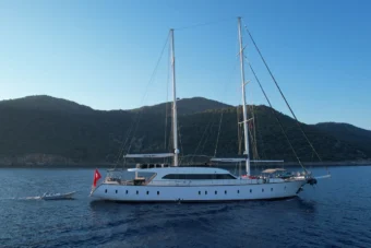 Segelyacht Queen of Makri Mieten - Opus Yachting