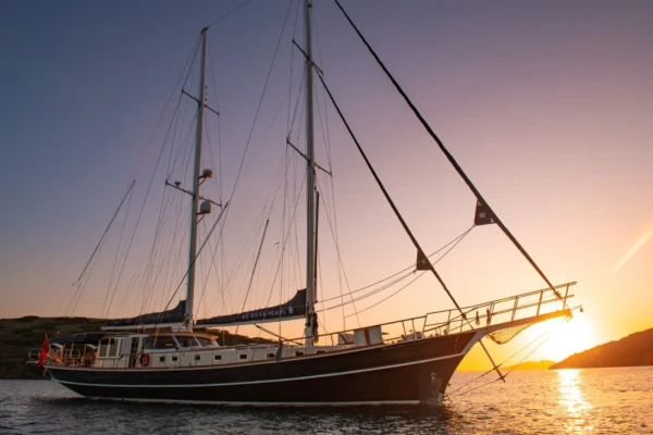 Motorsegler Boot Aegean Pearl Mieten - Opus Yachting