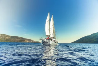 Motorsegler Boot Virtuoso Mieten - Opus Yachting