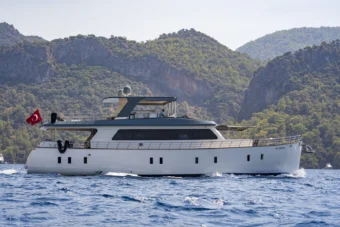 Alegria Trawlercharter - Opus Yachting