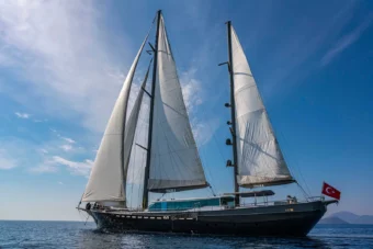 Tigra Segelyacht mit 5 kabinen - Opus Yachting